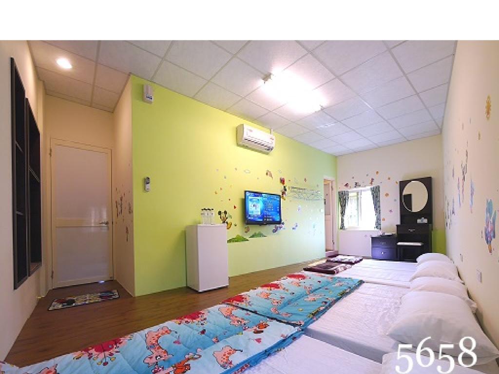 Hua Qiao De Jia Apartment Donggang Bagian luar foto
