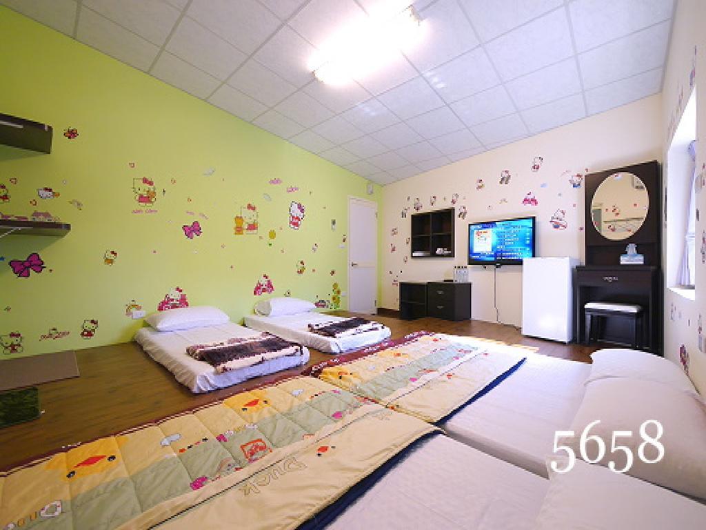 Hua Qiao De Jia Apartment Donggang Bagian luar foto